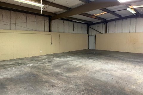 Immobilier commercial à louer à Gainesville, Floride: 286.14 m2 № 2355120 - photo 8