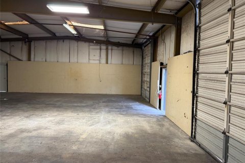 Immobilier commercial à louer à Gainesville, Floride: 286.14 m2 № 2355120 - photo 9