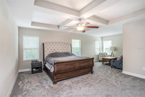 House in Wesley Chapel, Florida 5 bedrooms, 339.84 sq.m. № 1817510 - photo 17