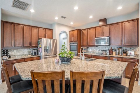 House in Wesley Chapel, Florida 5 bedrooms, 339.84 sq.m. № 1817510 - photo 3