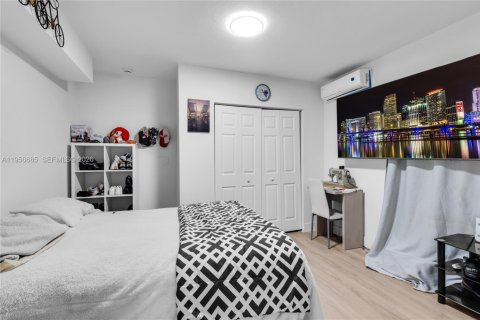 Купить виллу или дом в Майами, Флорида 2 спальни, 157.93м2, № 2011405 - фото 20