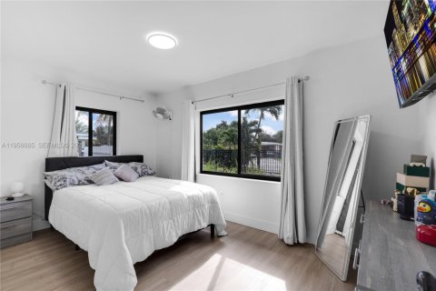 Купить виллу или дом в Майами, Флорида 2 спальни, 157.93м2, № 2011405 - фото 27