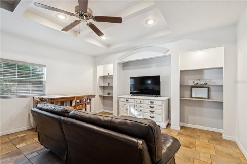 Villa ou maison à vendre à Tampa, Floride: 4 chambres, 196.58 m2 № 2130139 - photo 29