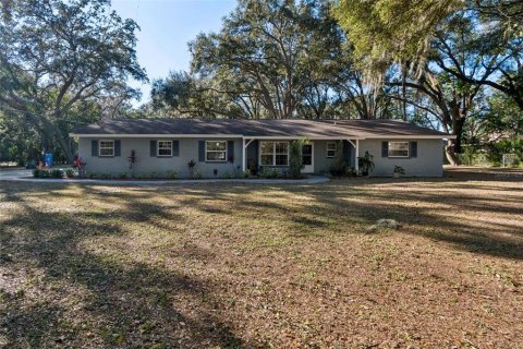 Casa en HAMPTON OAKS en Tampa, Florida 4 dormitorios, 196.58 m2 № 2130139