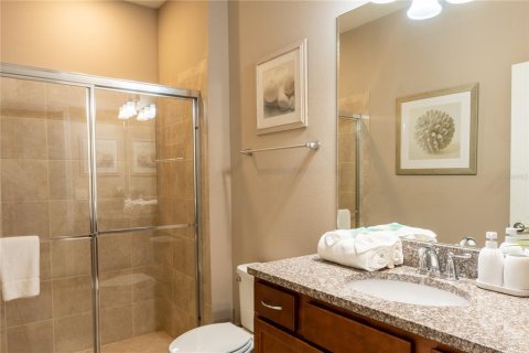 Casa en alquiler en Kissimmee, Florida, 5 dormitorios, 210.42 m2 № 2219092 - foto 9