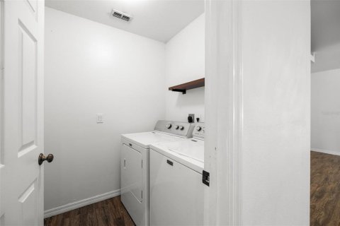 Villa ou maison à vendre à DeLand, Floride: 3 chambres, 157.75 m2 № 2319235 - photo 28