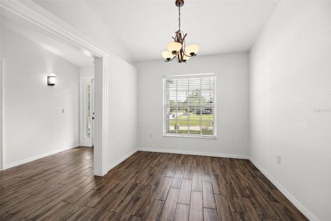 Villa ou maison à vendre à DeLand, Floride: 3 chambres, 157.75 m2 № 2319235 - photo 7