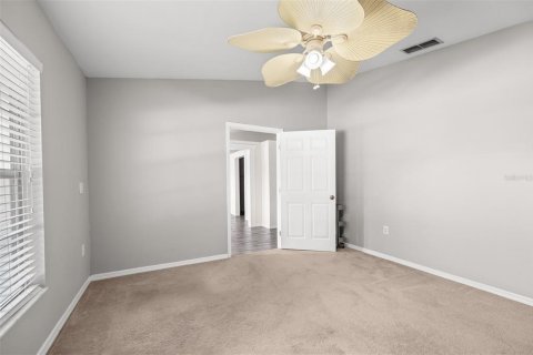 Villa ou maison à vendre à DeLand, Floride: 3 chambres, 157.75 m2 № 2319235 - photo 22