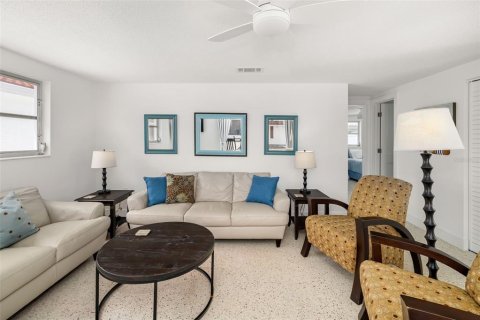 Condominio en venta en Sarasota, Florida, 2 dormitorios, 77.67 m2 № 2099423 - foto 12