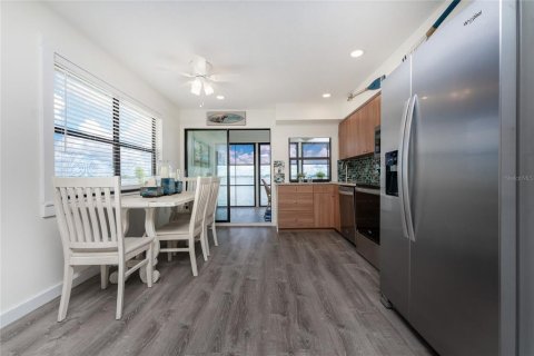 Condominio en alquiler en Englewood, Florida, 2 dormitorios, 80.27 m2 № 1554698 - foto 6