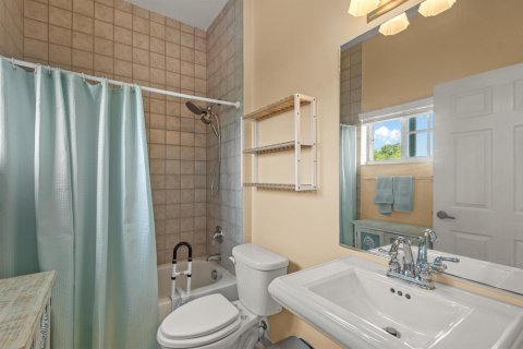 Condo in Vero Beach, Florida, 3 bedrooms  № 2417969 - photo 20