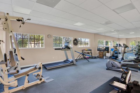 Condo in Vero Beach, Florida, 3 bedrooms  № 2417969 - photo 25