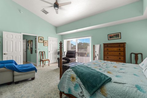 Condo in Vero Beach, Florida, 3 bedrooms  № 2417969 - photo 22