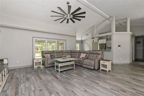 Villa ou maison à vendre à Dunnellon, Floride: 3 chambres, 199.37 m2 № 2413591 - photo 9