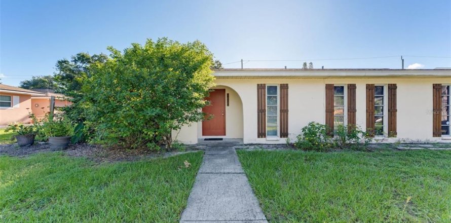 Appartement à Gulfport, Floride 1 chambre, 67.35 m2 № 2376665