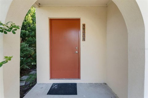 Appartement à louer à Gulfport, Floride: 1 chambre, 67.35 m2 № 2376665 - photo 3