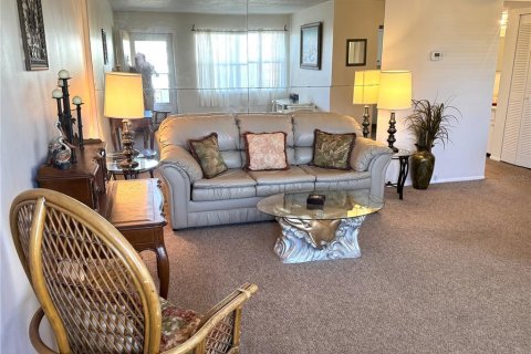 Condominio en venta en Bradenton, Florida, 1 dormitorio, 55.74 m2 № 2119046 - foto 2