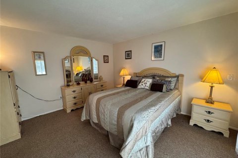 Condominio en venta en Bradenton, Florida, 1 dormitorio, 55.74 m2 № 2119046 - foto 15