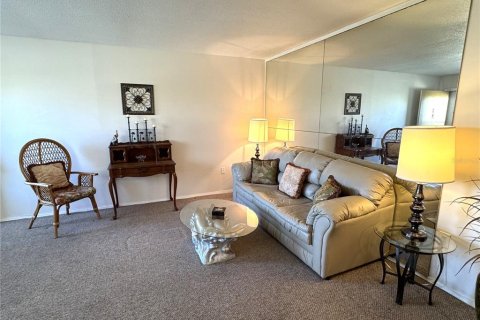 Condominio en venta en Bradenton, Florida, 1 dormitorio, 55.74 m2 № 2119046 - foto 5