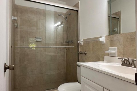 Condominio en alquiler en Fort Lauderdale, Florida, 2 dormitorios, 102.19 m2 № 2077805 - foto 8