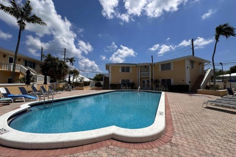 Condominio en alquiler en Fort Lauderdale, Florida, 2 dormitorios, 102.19 m2 № 2077805 - foto 9