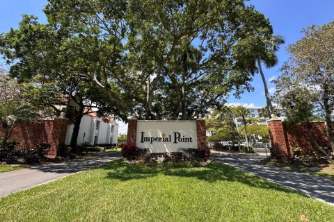 Condominio en alquiler en Fort Lauderdale, Florida, 2 dormitorios, 102.19 m2 № 2077805 - foto 14