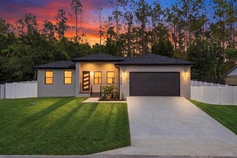 Casa en Brooksville, Florida 3 dormitorios, 144.1 m2 № 2314383