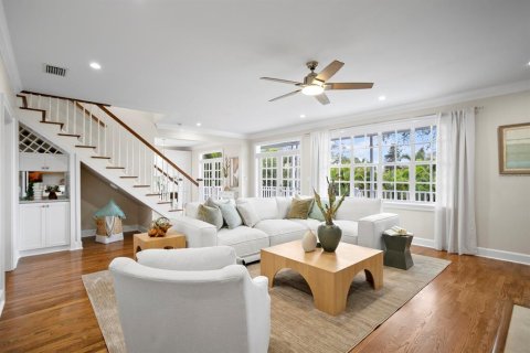 Casa en alquiler en Tampa, Florida, 4 dormitorios, 336.31 m2 № 1858068 - foto 9