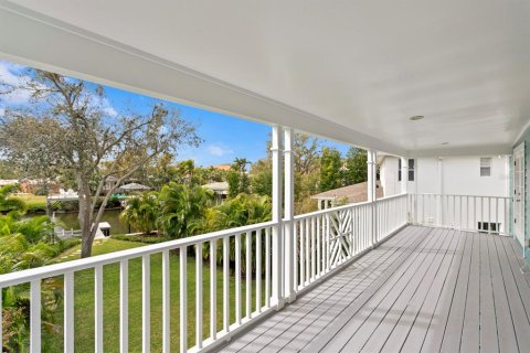 Casa en alquiler en Tampa, Florida, 4 dormitorios, 336.31 m2 № 1858068 - foto 21