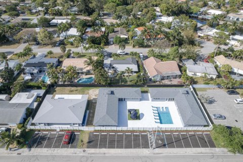 Propiedad comercial en venta en Wilton Manors, Florida, 172.89 m2 № 2260766 - foto 8