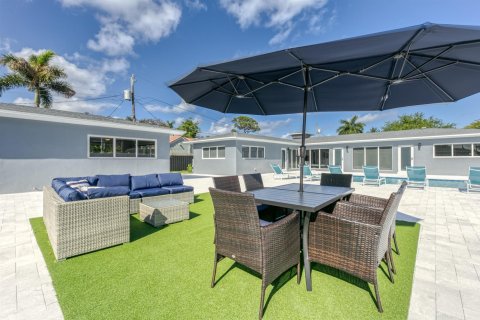 Propiedad comercial en venta en Wilton Manors, Florida, 172.89 m2 № 2260766 - foto 24