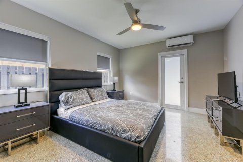 Propiedad comercial en venta en Wilton Manors, Florida, 172.89 m2 № 2260766 - foto 21