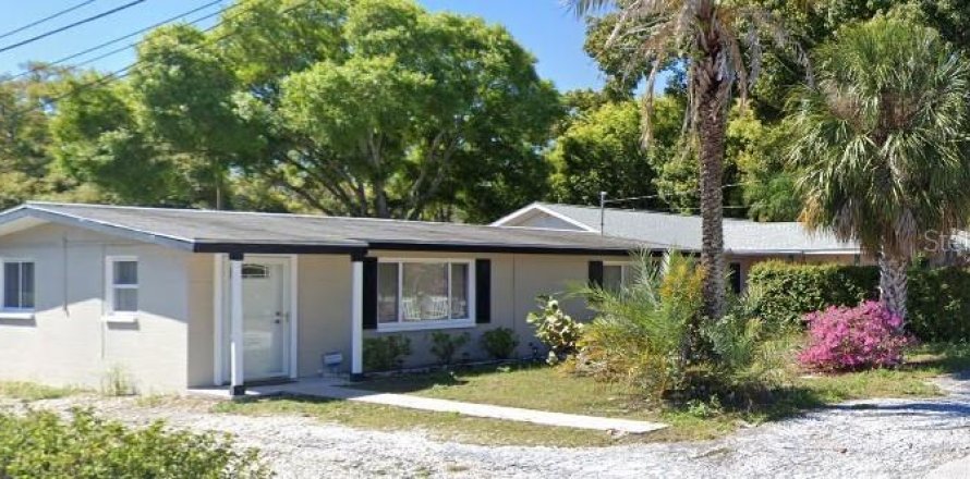 Casa en Palm Harbor, Florida 2 dormitorios, 75.81 m2 № 2100248