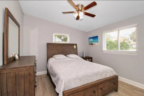 Casa en alquiler en Palm Harbor, Florida, 2 dormitorios, 75.81 m2 № 2100248 - foto 5