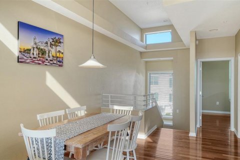 House in Englewood, Florida 3 bedrooms, 147.71 sq.m. № 1720857 - photo 7