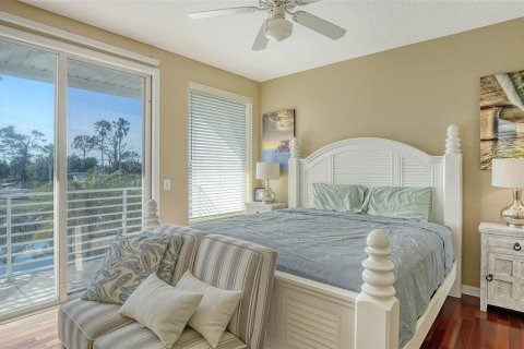 House in Englewood, Florida 3 bedrooms, 147.71 sq.m. № 1720857 - photo 24