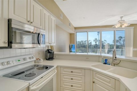 House in Englewood, Florida 3 bedrooms, 147.71 sq.m. № 1720857 - photo 13