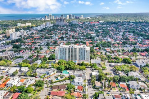 Купить кондоминиум в Майами, Флорида 1 спальня, 75.81м2, № 1957813 - фото 24