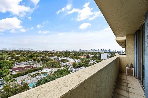Купить кондоминиум в Майами, Флорида 1 спальня, 75.81м2, № 1957813 - фото 13