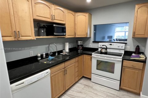 Купить кондоминиум в Авентура, Флорида 2 спальни, 121.52м2, № 1710798 - фото 6