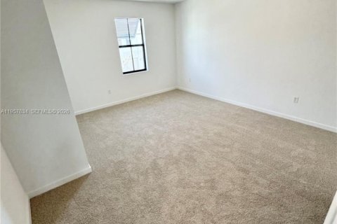 Снять в аренду таунхаус в Помпано-Бич, Флорида 3 спальни, № 2011678 - фото 20