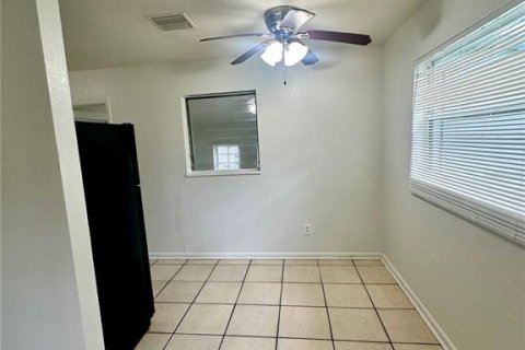 Casa en alquiler en Winter Garden, Florida, 3 dormitorios, 96.06 m2 № 1898419 - foto 5