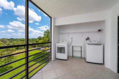 Condominio en alquiler en Boca Raton, Florida, 2 dormitorios, 90.95 m2 № 1223643 - foto 1