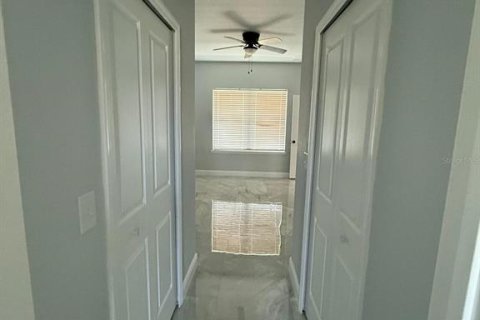 House in Kissimmee, Florida 3 bedrooms, 156.63 sq.m. № 1908165 - photo 12