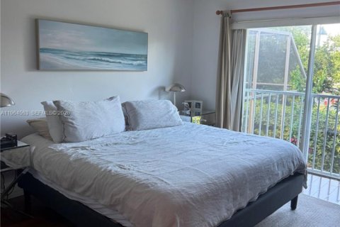 Townhouse in Doral, Florida 3 bedrooms, 176.33 sq.m. № 2025954 - photo 6