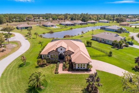 Villa ou maison à vendre à Alva, Floride: 4 chambres, 274.34 m2 № 2105724 - photo 5
