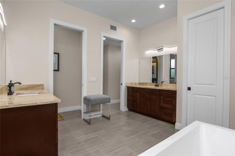 Villa ou maison à vendre à Alva, Floride: 4 chambres, 274.34 m2 № 2105724 - photo 14