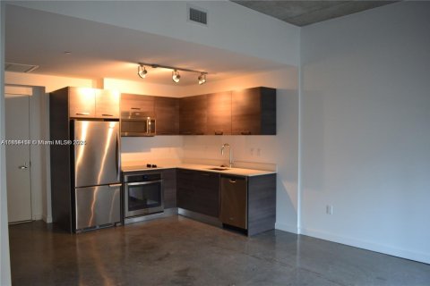 Condominio en venta en Miami, Florida, 1 dormitorio, 48.87 m2 № 1872308 - foto 10