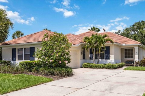 House in Bradenton, Florida 2 bedrooms, 138.61 sq.m. № 1744382 - photo 4