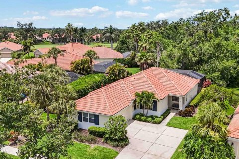 House in Bradenton, Florida 2 bedrooms, 138.61 sq.m. № 1744382 - photo 3